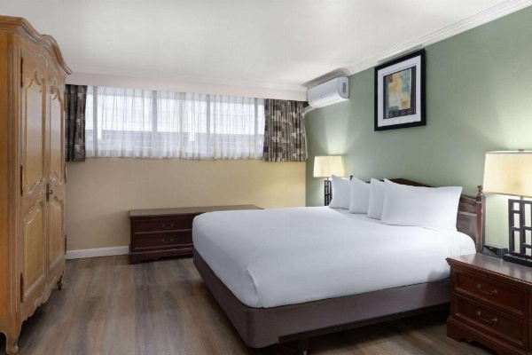 Travelodge by Wyndham Monterey Bay image 26